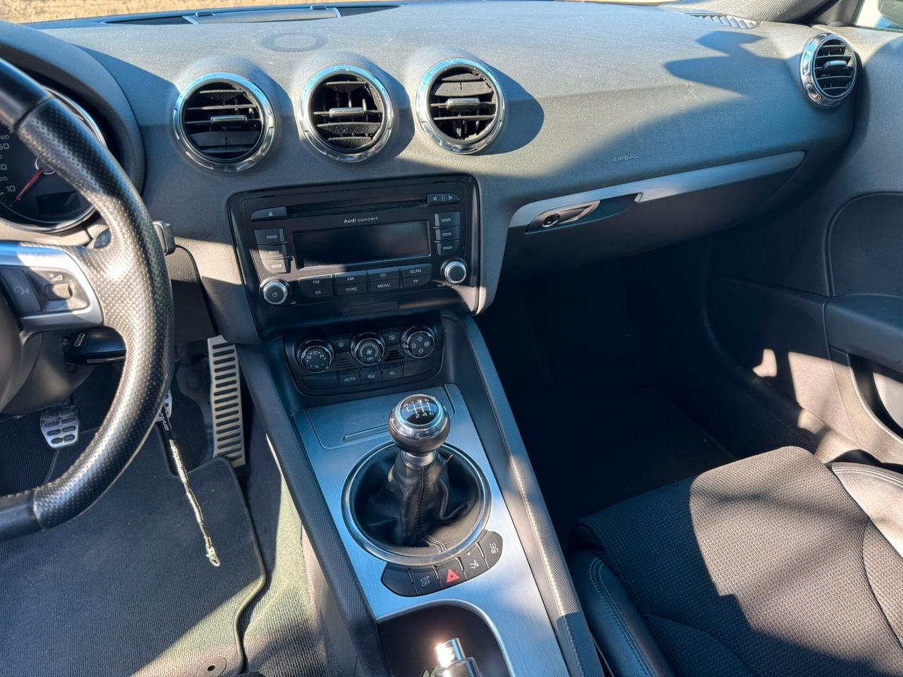 Audi TT Coupé 1.8 TFSI S-LINE