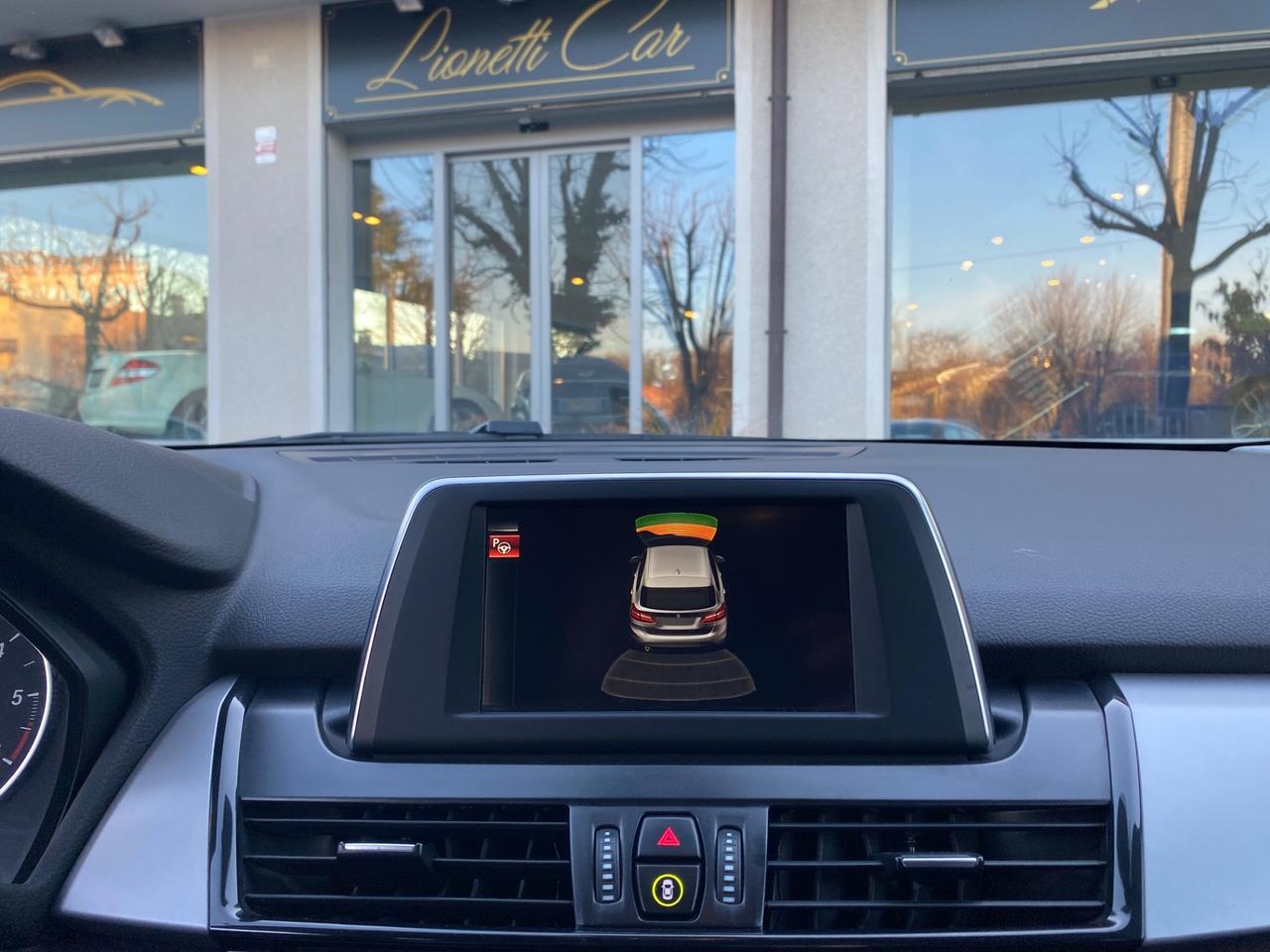 Bmw 2er Active Tourer 218d Advantage