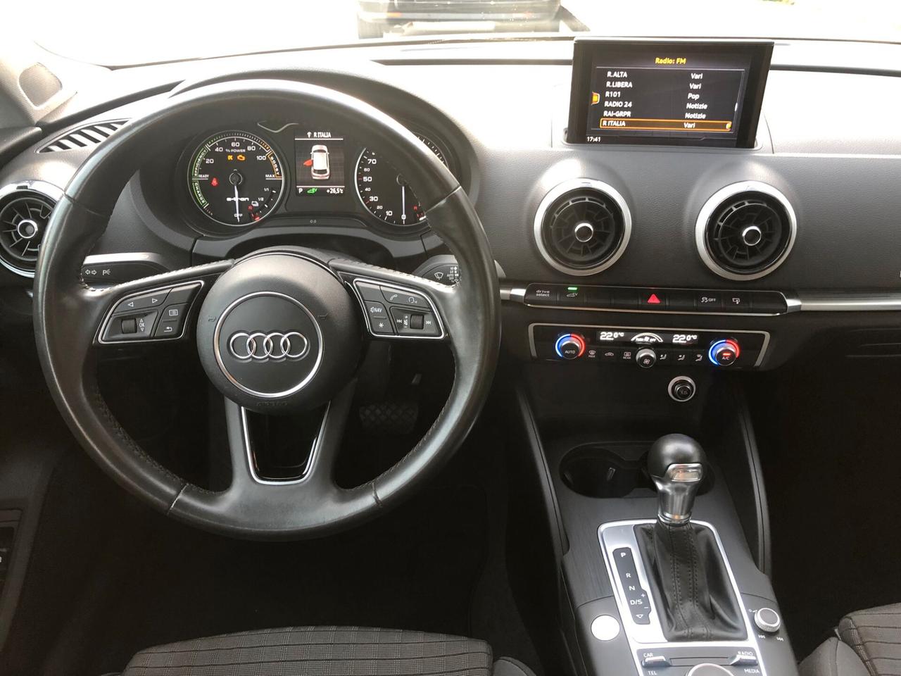 AUDI A3 SBP 1.4 tfsi e-tron Sport s-tronic – PDC/KEYLESS