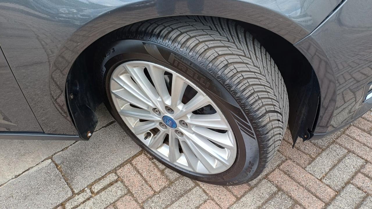 Ford Focus 1.5 TDCi 120 CV Start&Stop SW TitaniumX EURO6