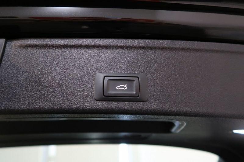 Audi A4 A4 Avant 35 2.0 tdi mhev Business Advanced 163cv s-tronic
