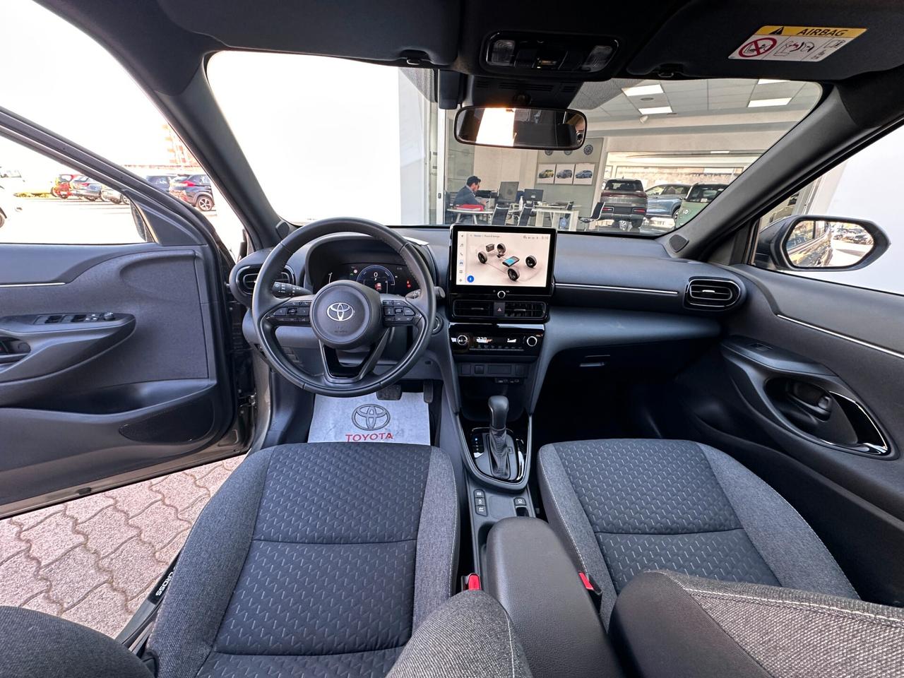 Toyota Yaris Cross 1.5 Hybrid 130 CV 5p. E-CVT Trend