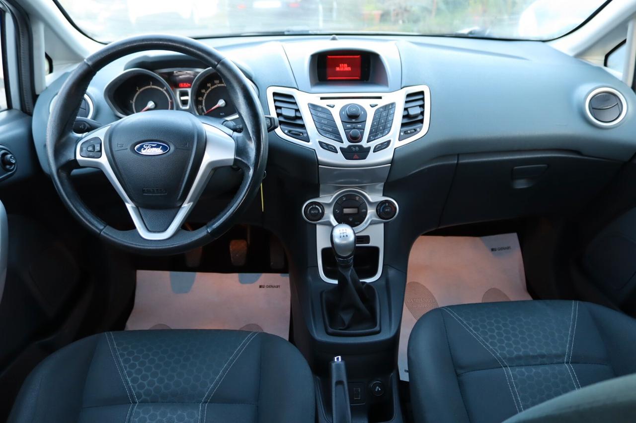 Ford Fiesta 1.4 TDCi 5p. Titanium