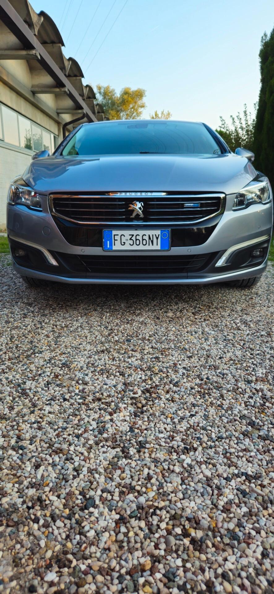 Peugeot 508 BlueHDi 1.6D 120cv E6 FULL