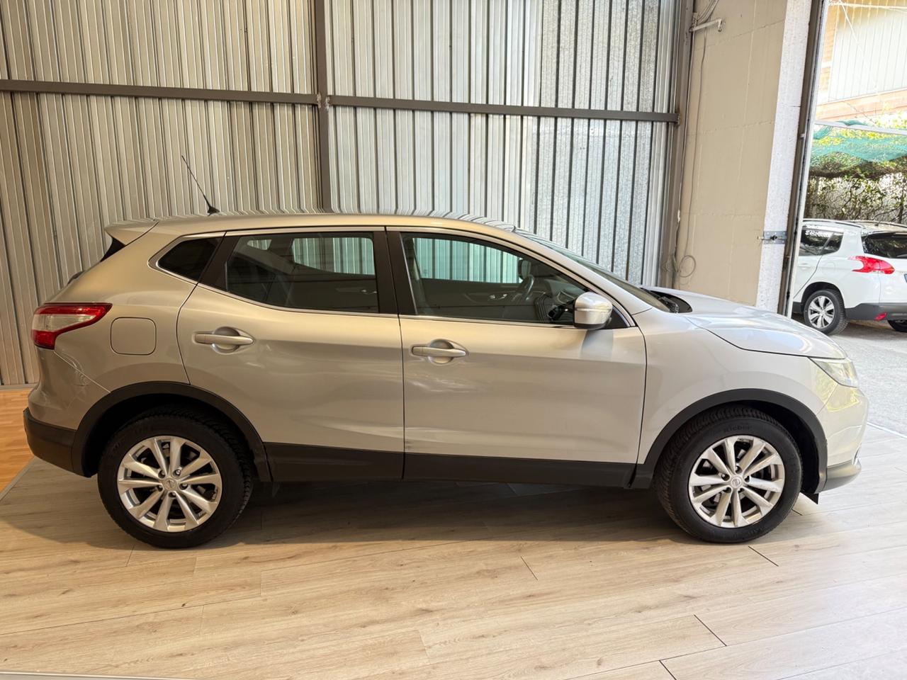 Nissan Qashqai TEKNA 1.6 dci PER OPERATORI DEL SETTORE O EXSPORT