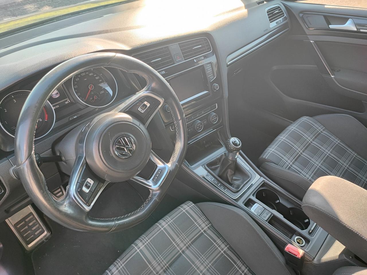 Volkswagen Golf 7 GTD 2.0 TDI 184CV EURO6