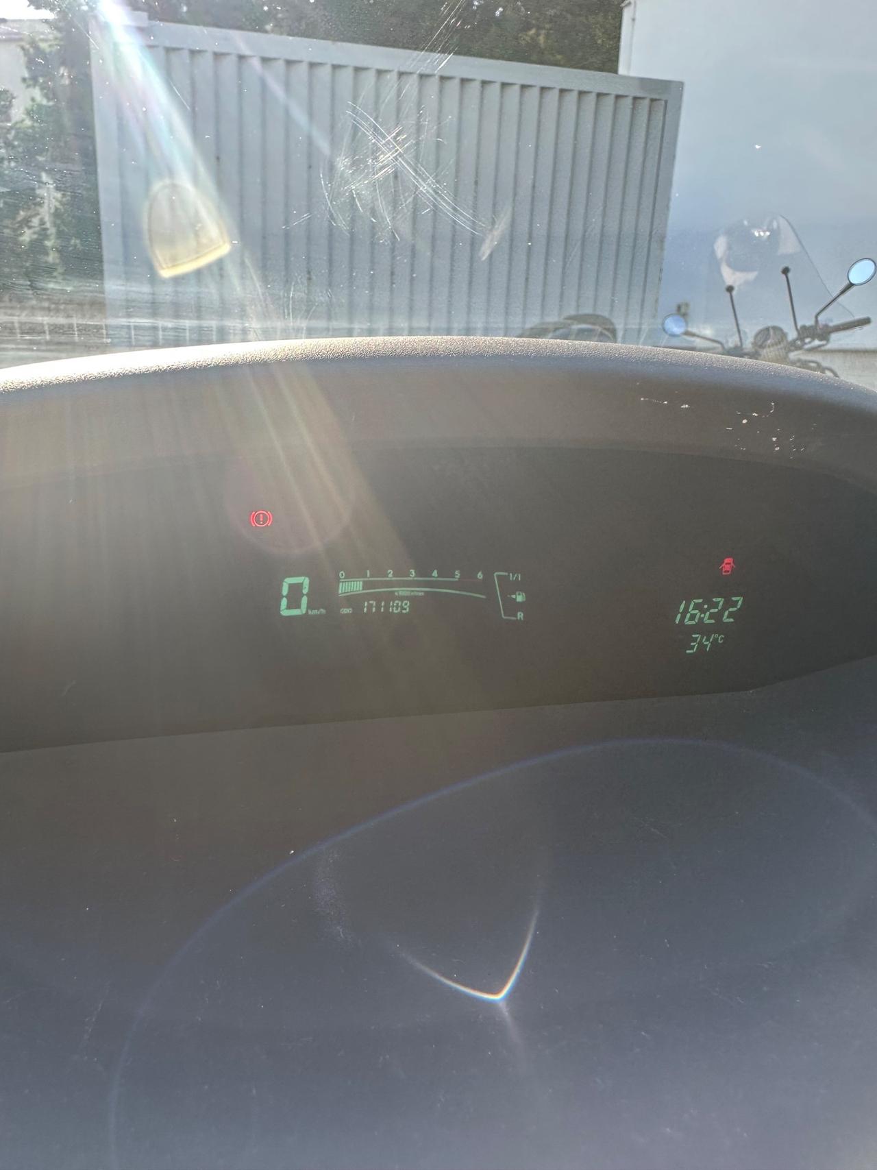 Toyota Yaris 1.4 D-4D 5 porte Navi