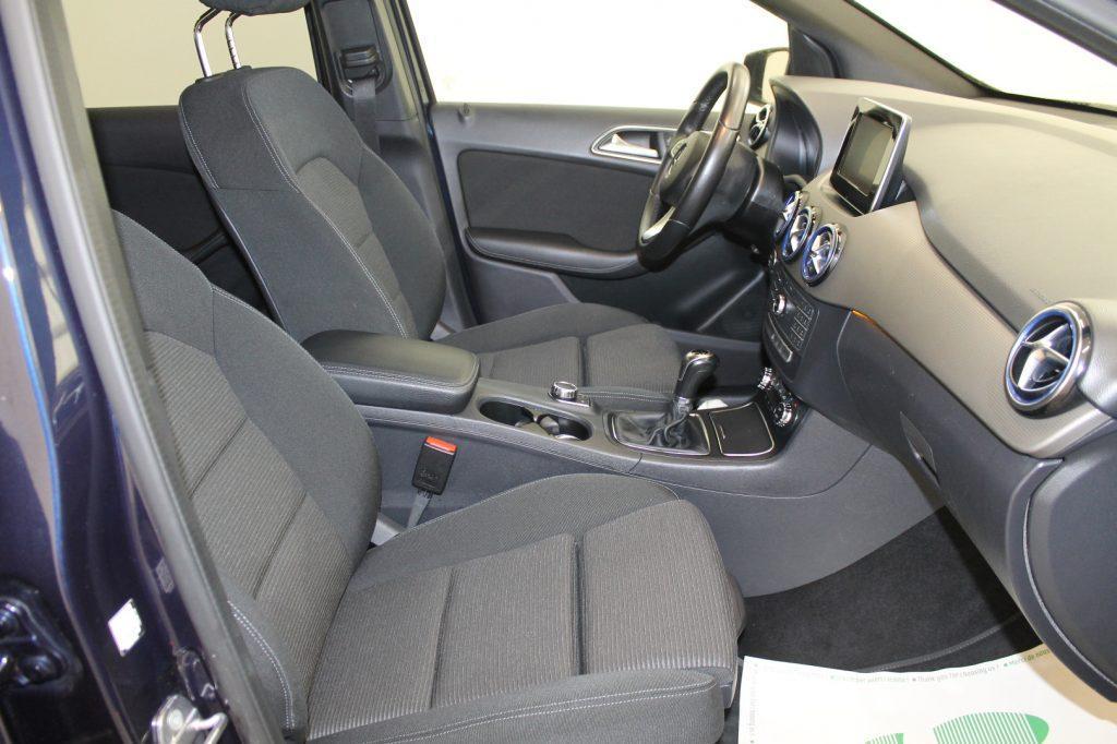 Mercedes-Benz B 180 d Executive