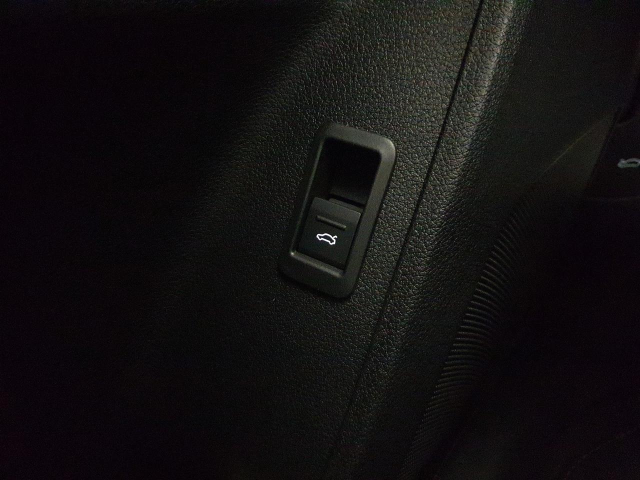 Sportback 35TDI 150CV S tronic Identity Black