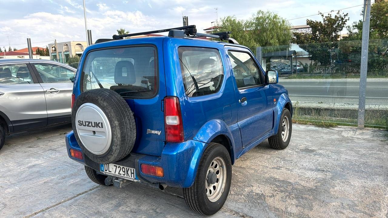 Suzuki Jimny 1.5 DDiS cat 4WD JLX