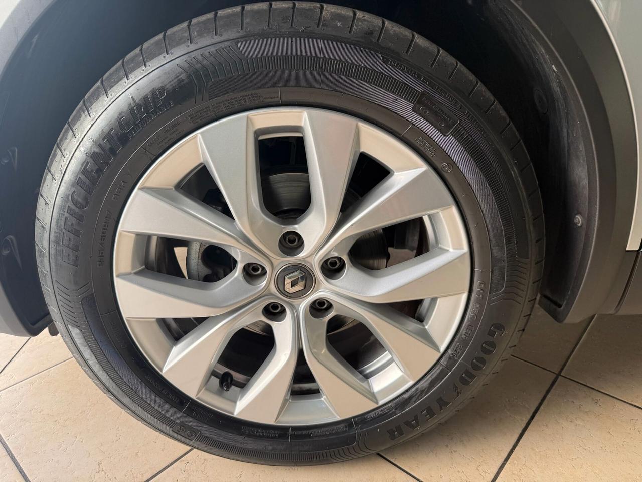 Renault Captur TCe 100 CV Intens
