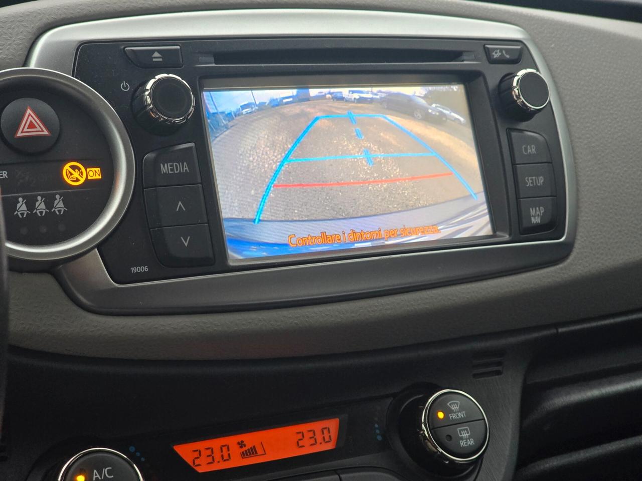 Toyota Yaris 1.0 5 porte Active