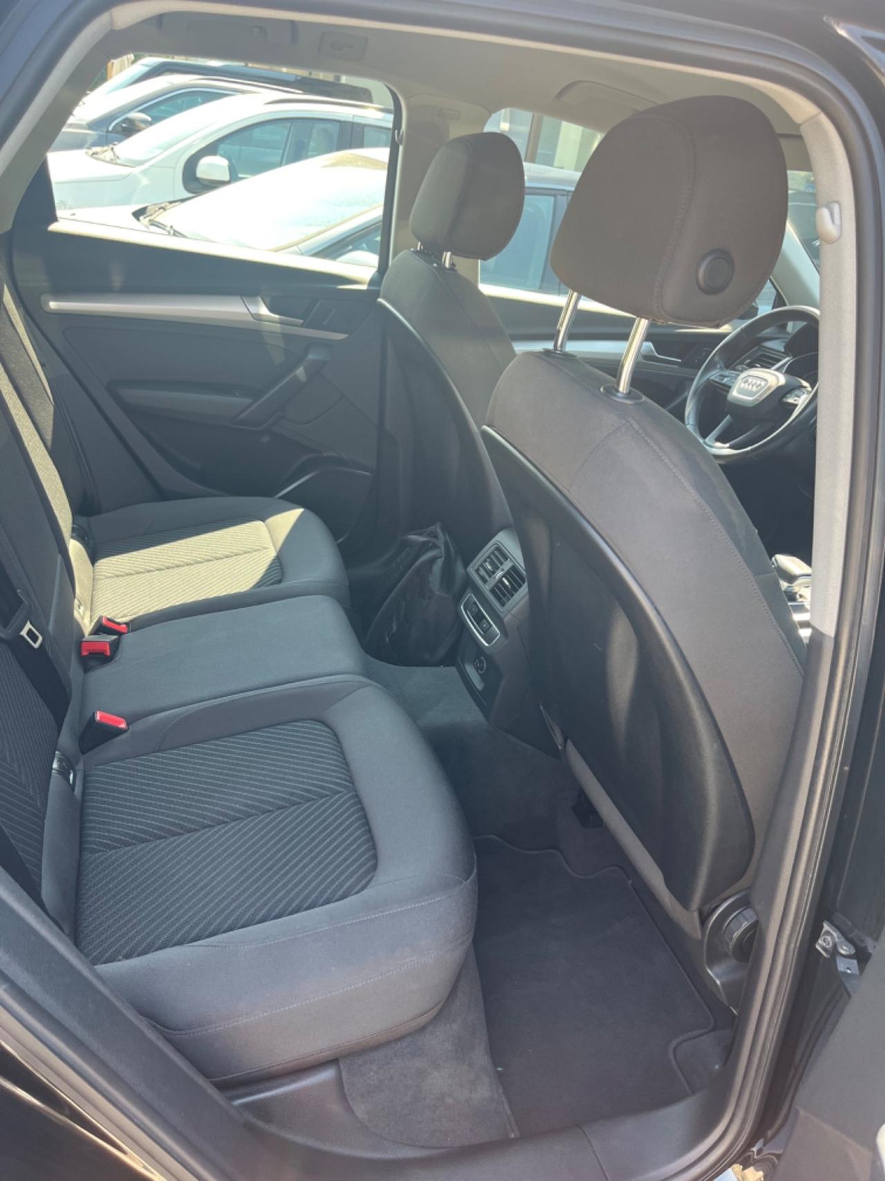 Audi Q5 40 TDI 204 CV quattro S tronic Business Design
