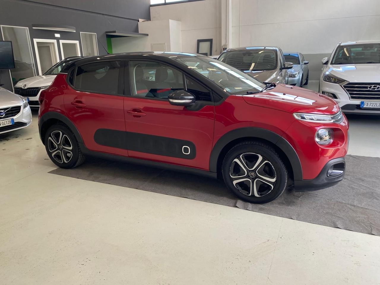 Citroen C3 bi-color 1.2 benz.