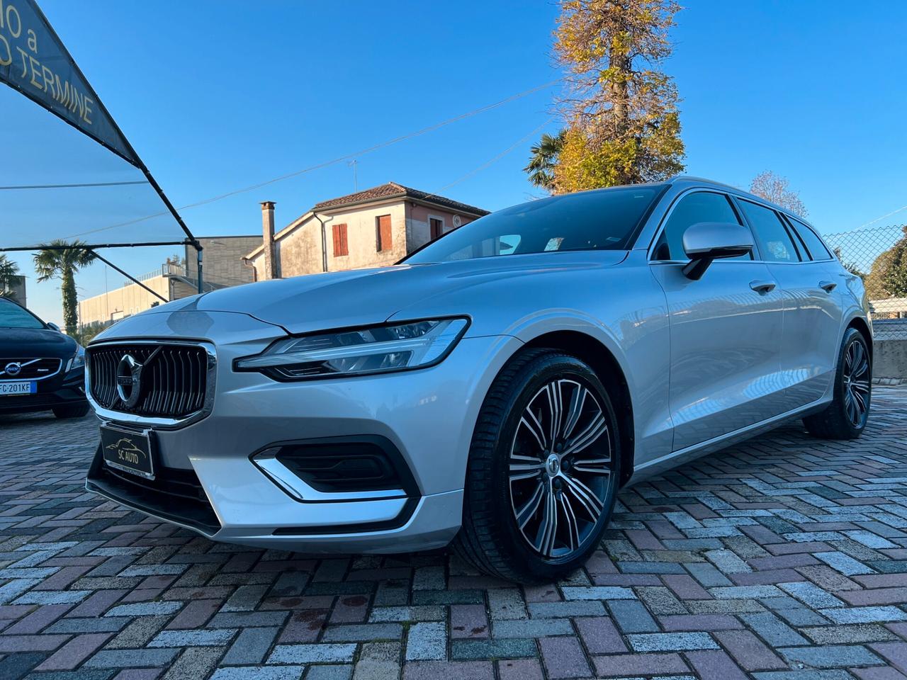 Volvo V60 D4 Geartronic Inscription Tua a Rate Con Zero Anticipo