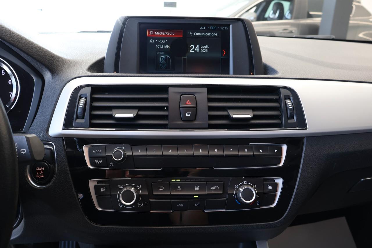 Bmw 118i 5p. Advantage automatica