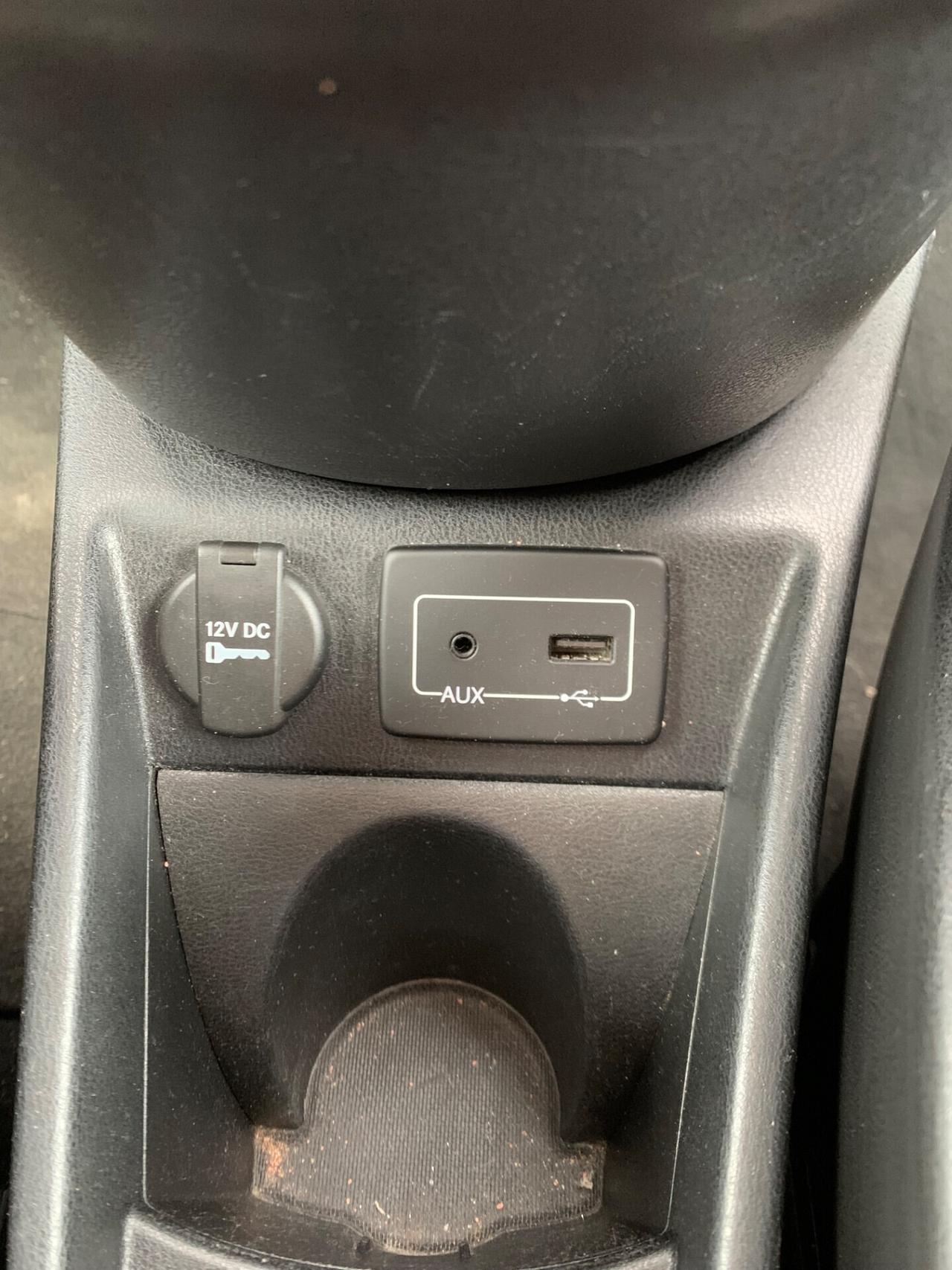 Lancia Ypsilon 1.2 69 CV 5 porte Gold