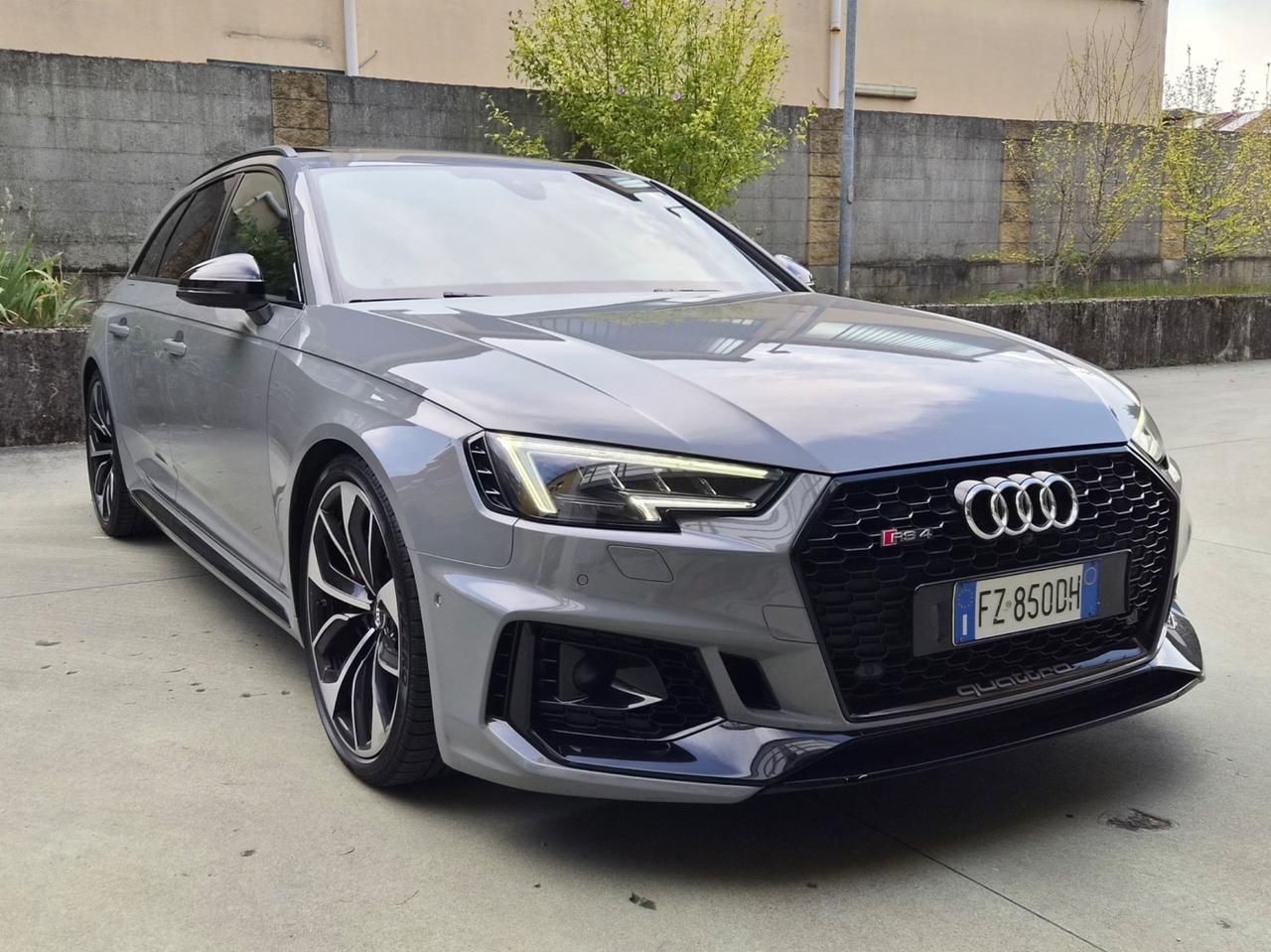 Audi A4 RS4 Avant 2.9 tfsi Exclusive edition Grigio Signal quattro