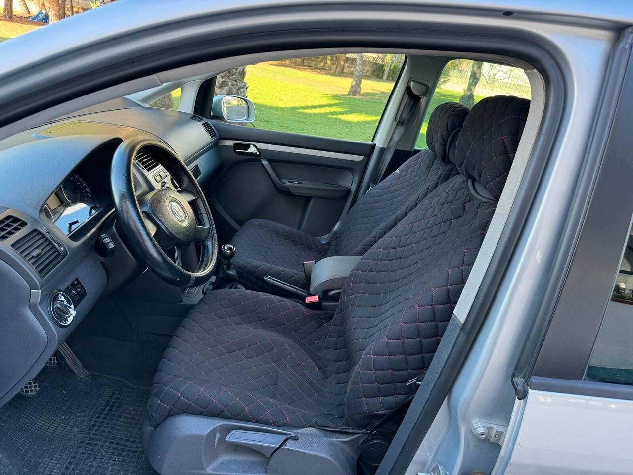 Volkswagen Touran 2.0 TDI