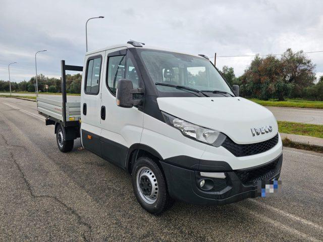 IVECO Daily 33S11 2.3mjt 3450 DOPPIA CABINA e GRU BONFIGLIOLI