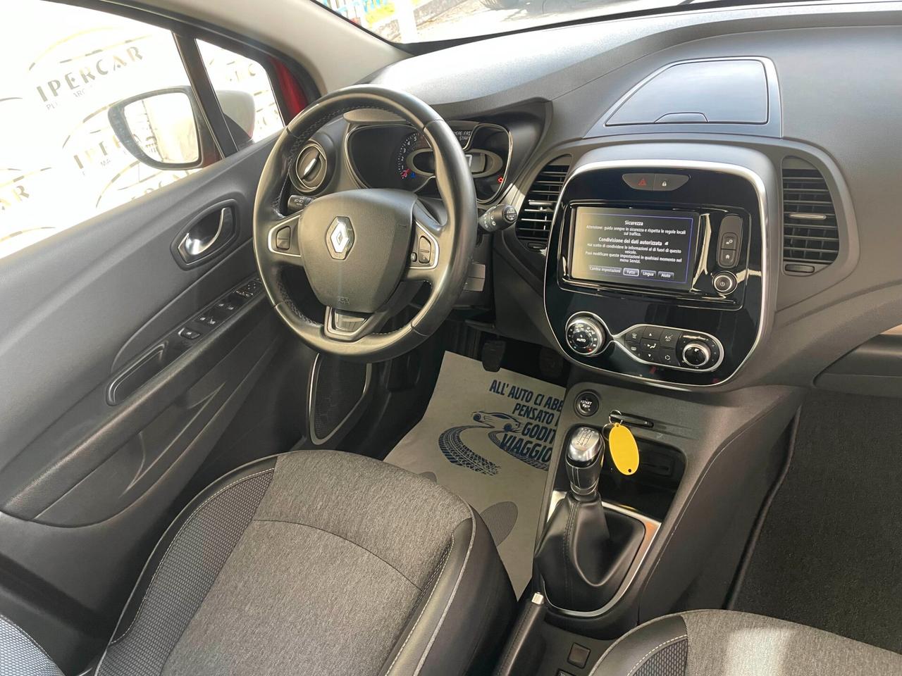 Renault Captur TCe 120 CV Start&Stop Energy Initiale Paris