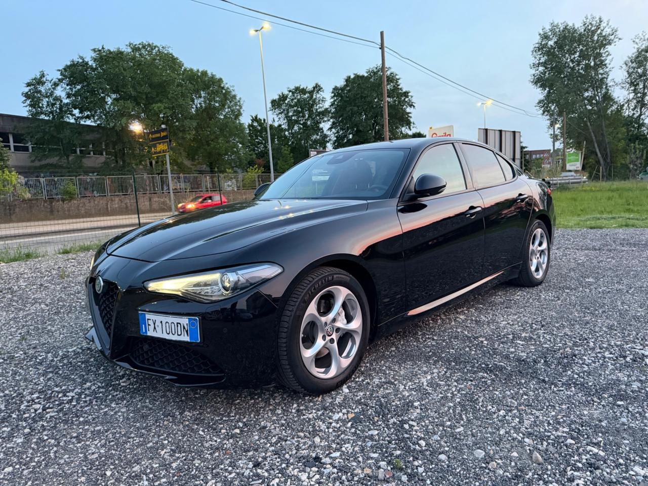 Alfa Romeo Giulia 2.2 Turbodiesel 190 CV AT8 Lusso