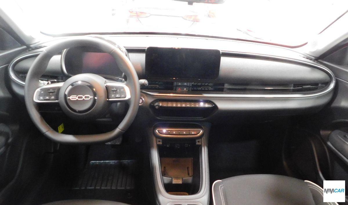 FIAT - 600 - Hybrid DCT MHEV