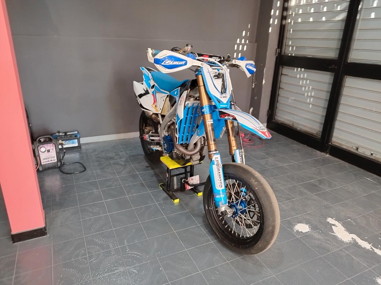 TM RECING 450 SMC * PRONTO PISTA * Motore Nuovo * 0 ore * Pari al Nuovo