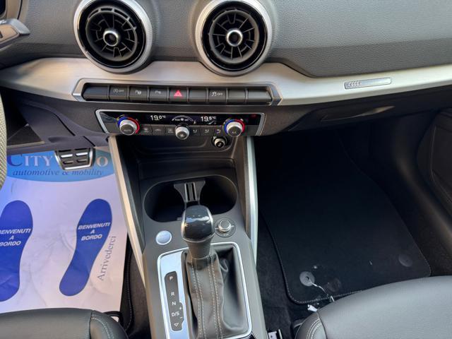 AUDI Q2 35 TFSI S tronic Identity Black 150CV