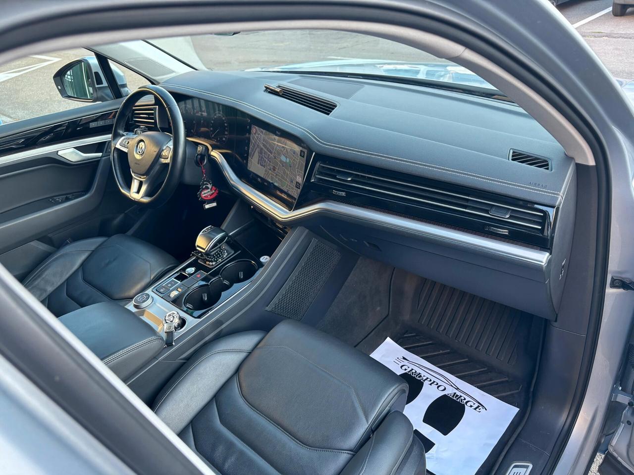 Volkswagen Touareg 3.0 V6 TDI SCR Advanced
