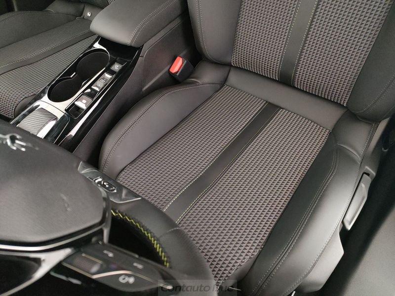 Peugeot 2008 2008 BlueHDi 130 S&S EAT8 GT