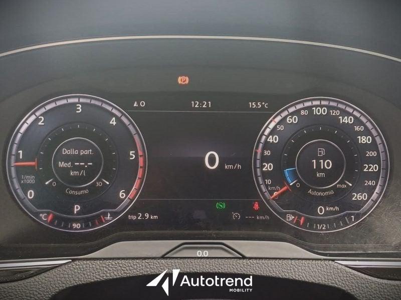 Volkswagen Passat Variant 2.0 TDI 190 CV Automatica DSG Highline R-Line Pack BMT