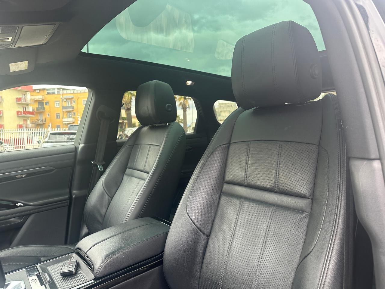 Land Rover Range Evoque 2.0D I4 240 CV AWD Auto R-Dynamic SE