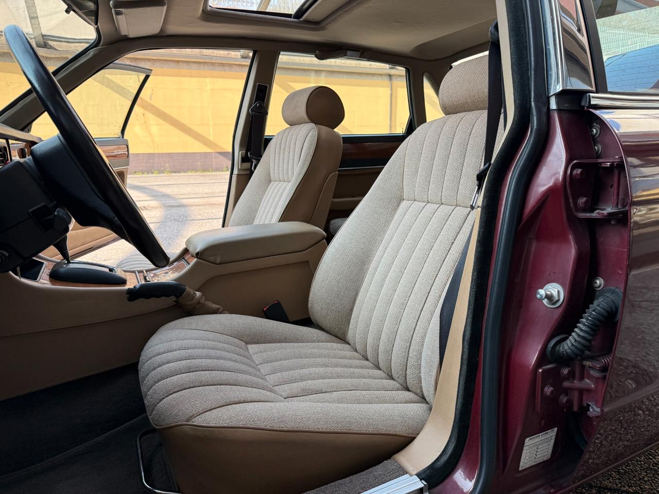 Jaguar XJ6 2.9 Autom. "ASI - TETTO - KM 71000"