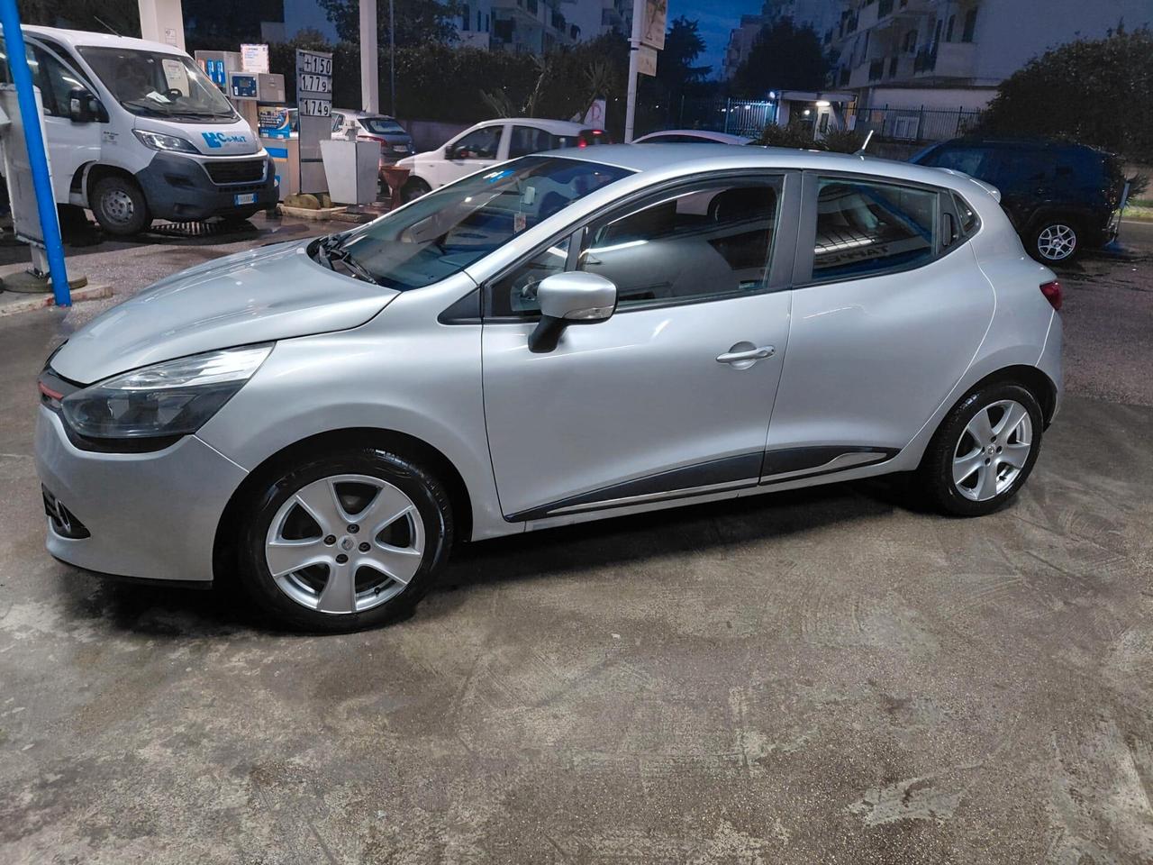 Renault Clio 1.5 dCi 8V 75CV 5 porte Live