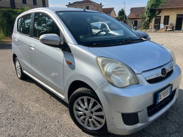 Daihatsu Cuore 1.0 12V Sho