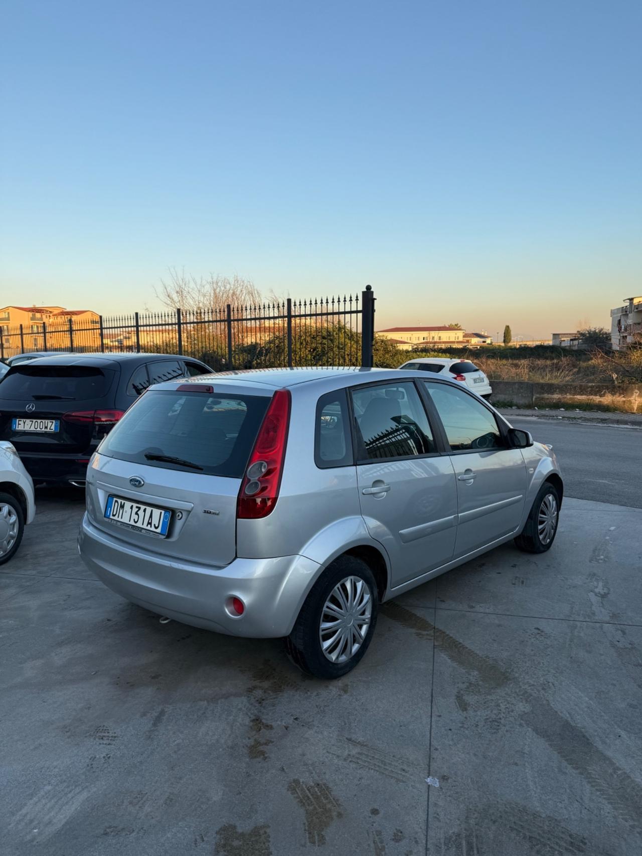 Ford Fiesta 1.4 TDCi 5p. Ghia