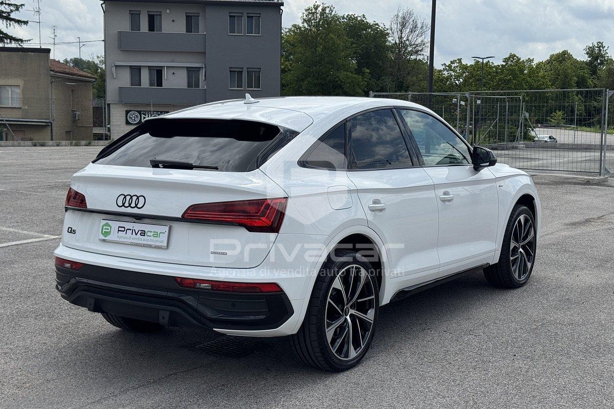 AUDI Q5 SPB 40 TDI quattro S tronic Identity Black