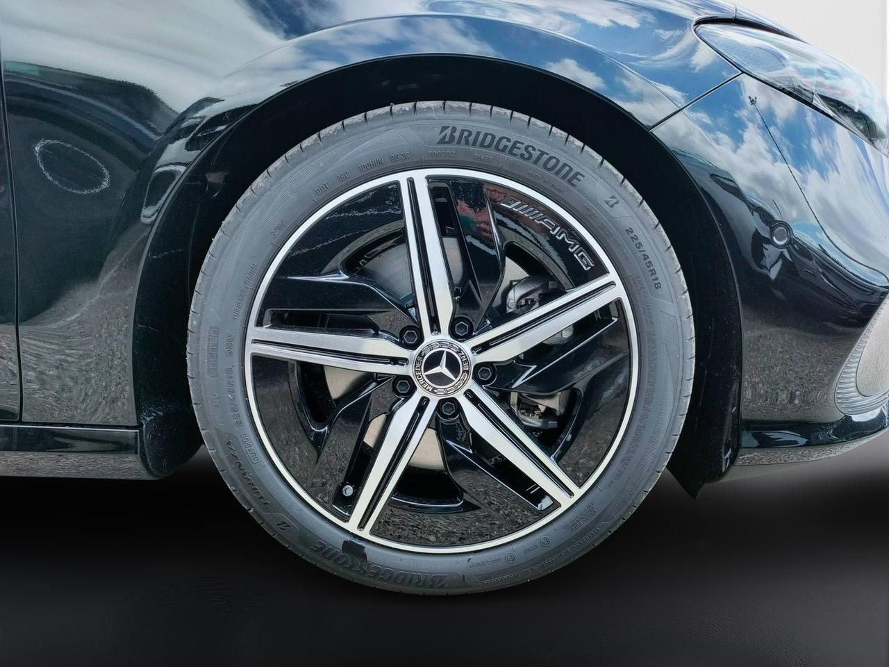 Mercedes-Benz CLA 200 Shooting Brake