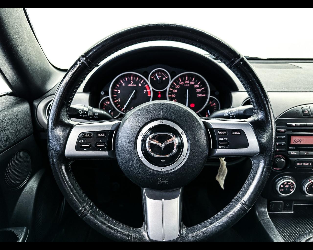 MAZDA MX-5 1.8 Center-Line Roadster Coupe