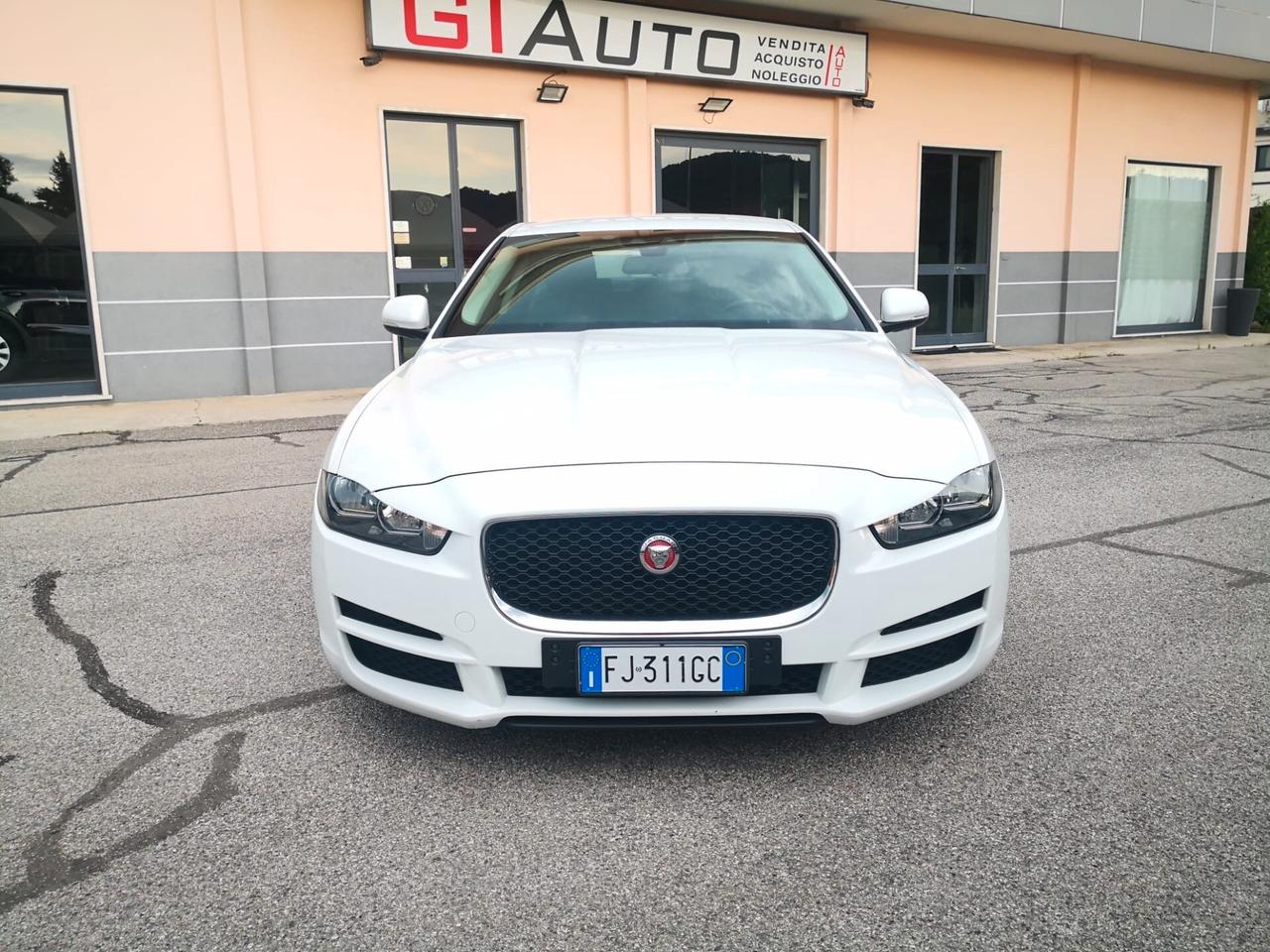 Jaguar XE 2.0 D 180 CV aut. ***NAVI***PELLE***