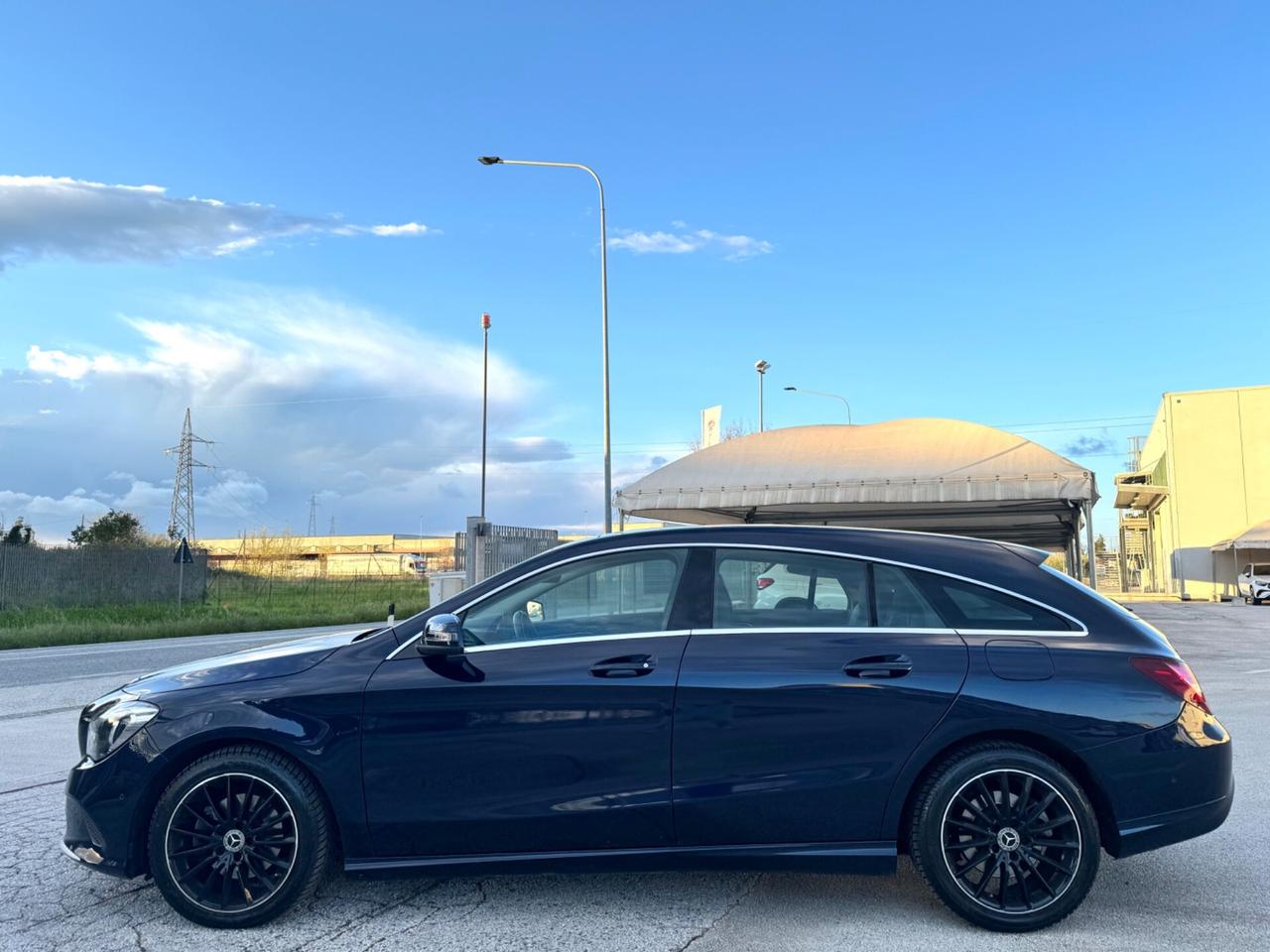 MERCEDES CLA 200d S.B. Sport - Tetto Led Navi