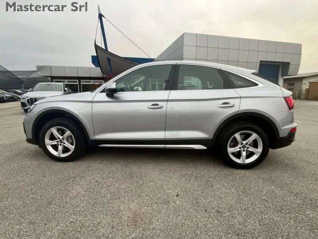 AUDI Q5 Sportback 40 2.0 tdi Advanced 4x4 s-tronic GM776GG