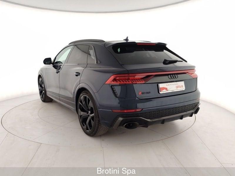 Audi Q8 RS TFSI V8 quattro tiptronic