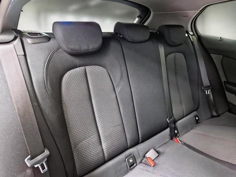 BMW 116 BUSINESS ADVANTAGE AUTO 5 PORTE BERLINA