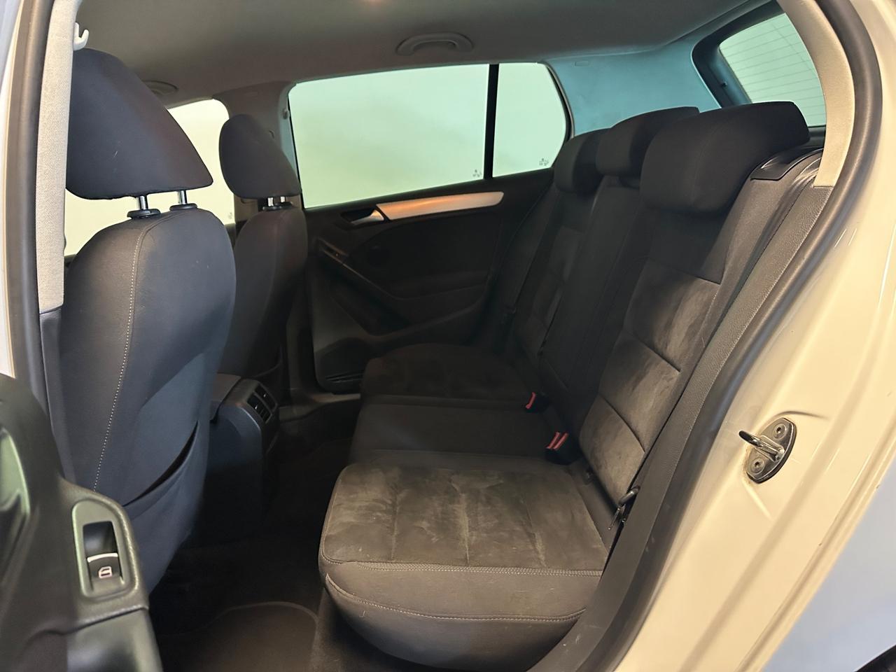 VOLKWAGEN GOLF 1.6 TDI 105CV