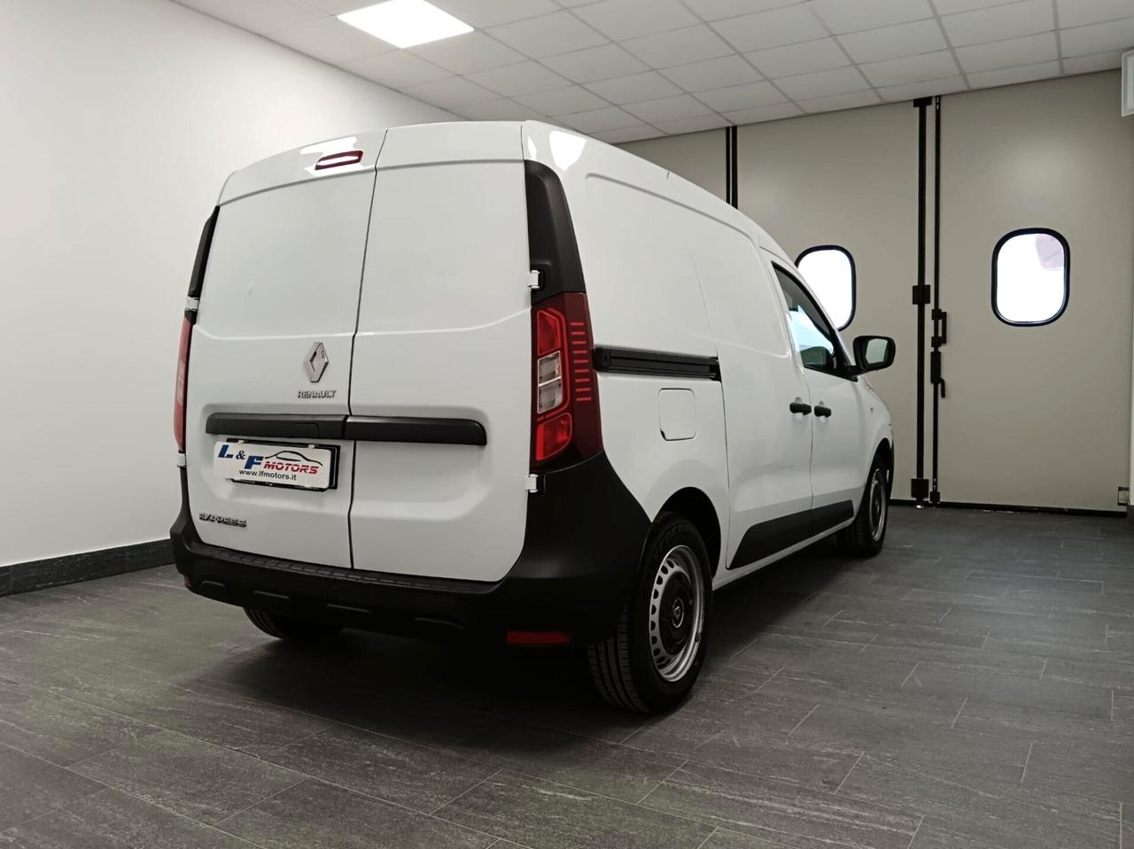 RENAULT EXPRESS FURGONE DIESEL SOLO 29000 KM