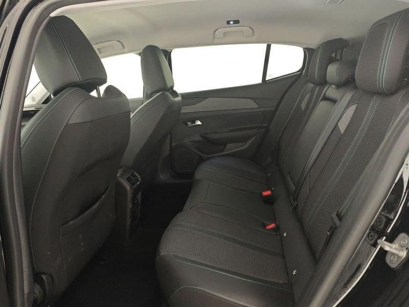 Peugeot 408 Hybrid 145 e-DCS6 Allure