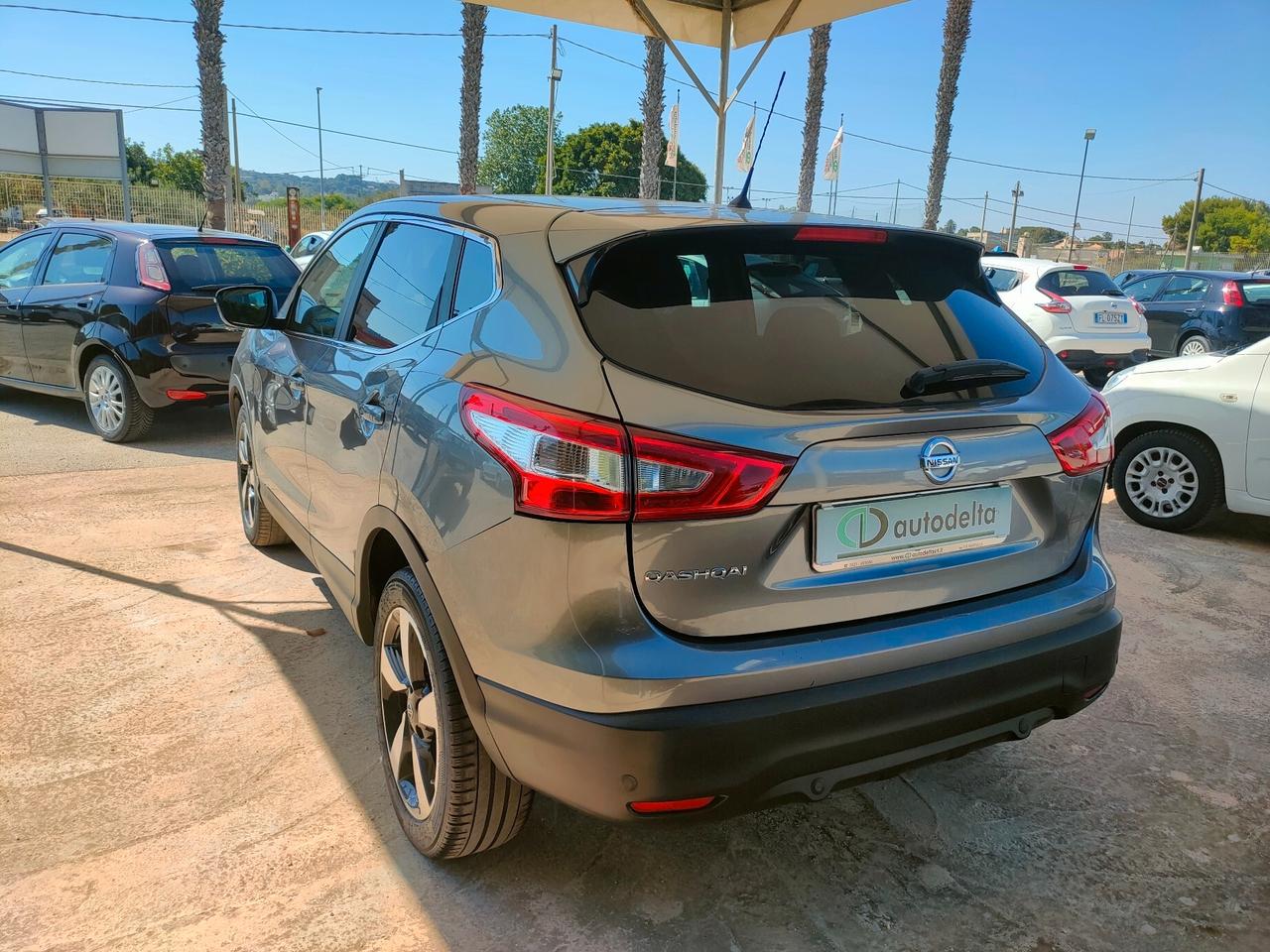 Nissan Qashqai 1.5 dCi N-Connecta