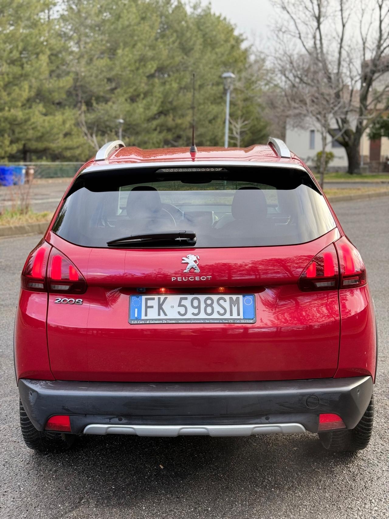 Peugeot 2008 BlueHDi 120 S&S Allure